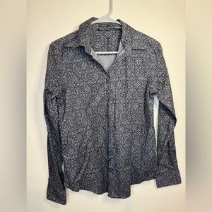 EDDIE BAUER Button Down Long Sleeve Shirt Size M black and gray pattern